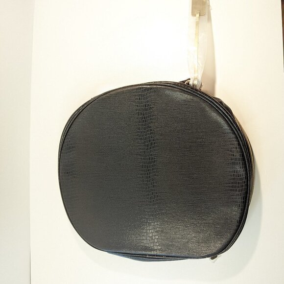 NWT Lancôme Round Faux Leather Alligator Travel Cosmetic Case Bag Black - Picture 9 of 10